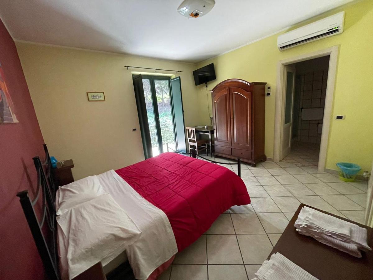 Pietrabianca Country House Manocalzati Bagian luar foto