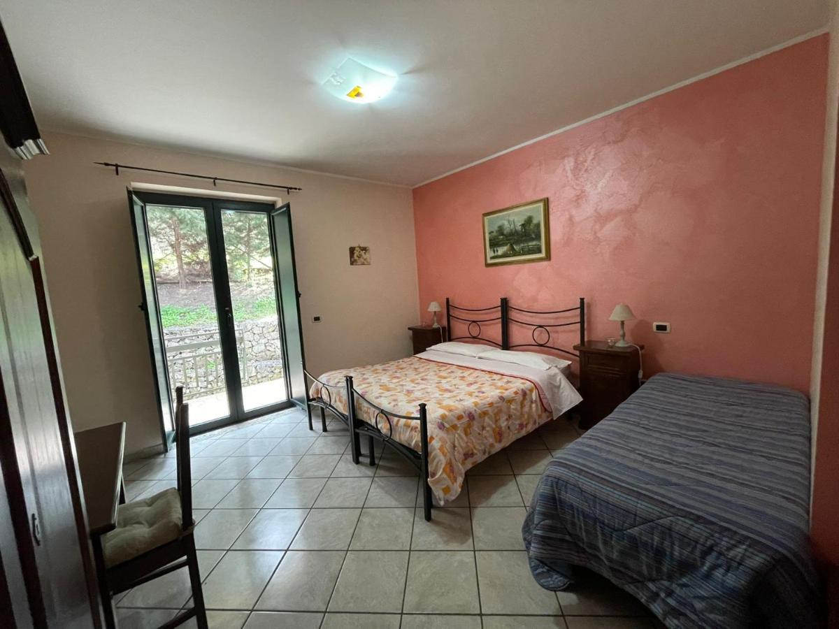 Pietrabianca Country House Manocalzati Bagian luar foto