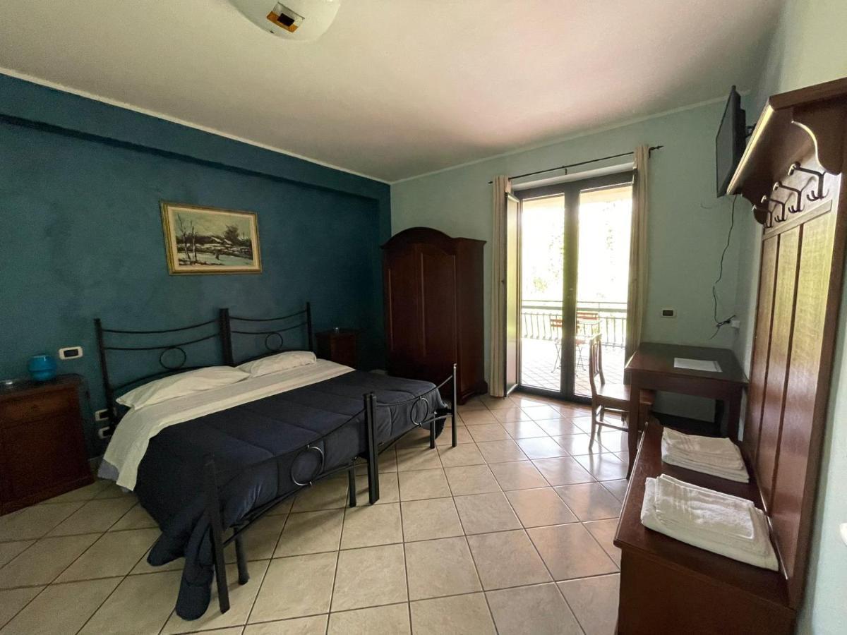 Pietrabianca Country House Manocalzati Bagian luar foto