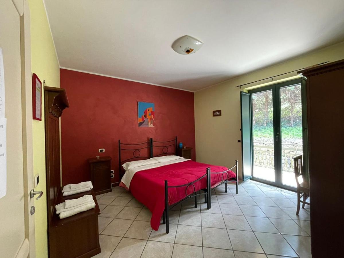 Pietrabianca Country House Manocalzati Bagian luar foto
